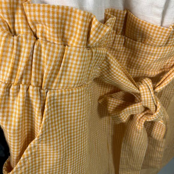 &Merci Gingham Paperbag Waist Tie Romper Size M Yellow White Button Front - Picture 7 of 11